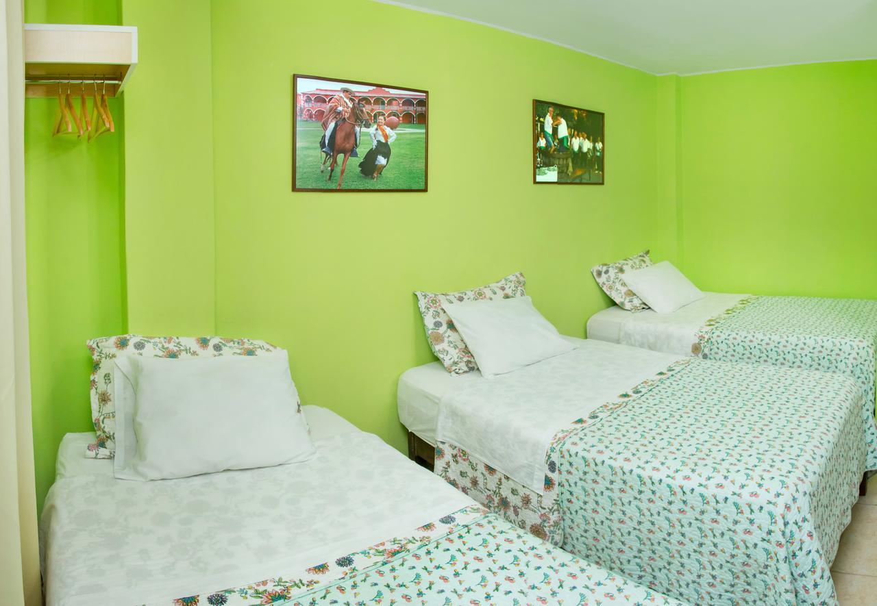 Dunas Lodge Ica Hostel Bagian luar foto